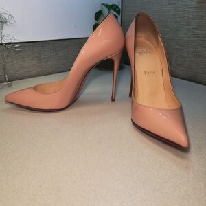 Christian Louboutin - Red Bottom - So Kate - Nude Pumps - Heels